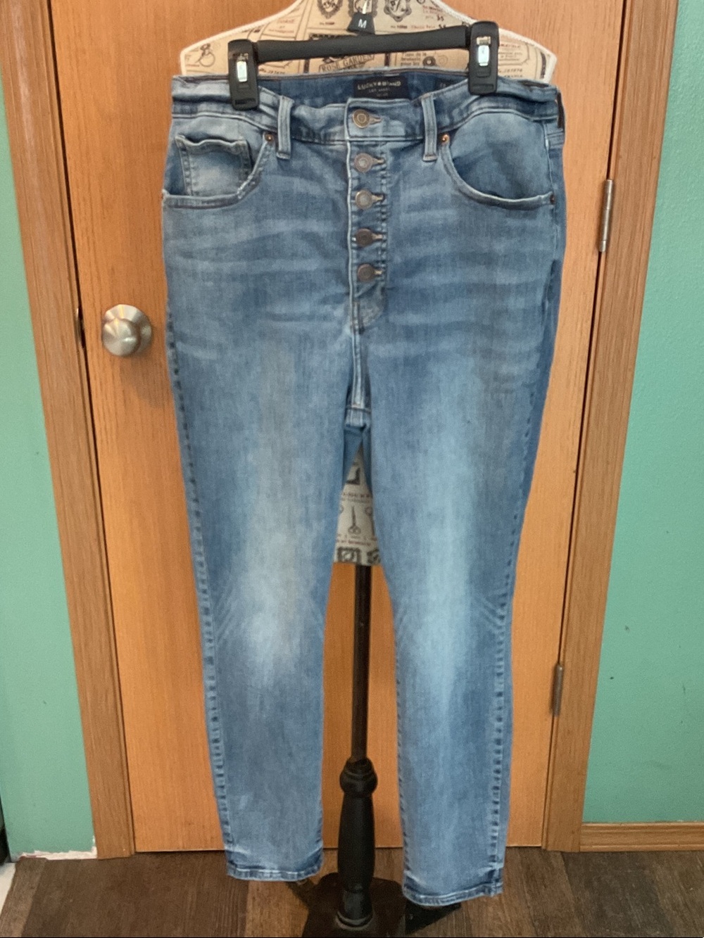 Lucky Brand Light Blue Denim Button-Fly Jeans